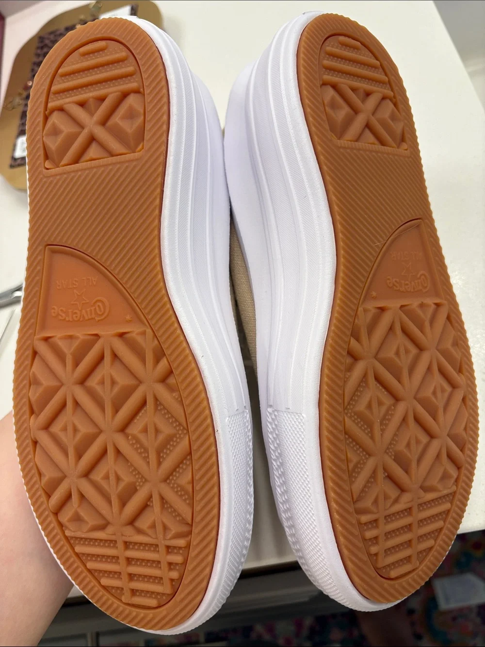 Converse Women’s Chuck Taylor All Star Move Platform Low 'Nutty Granola' - Picture 3 of 3